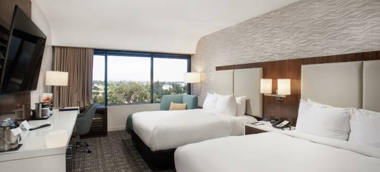 蒙罗维亚希尔顿逸林酒店 - 帕萨迪纳区(DoubleTree by Hilton Monrovia - Pasadena Area)图片