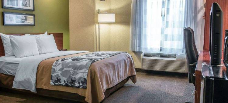 弗拉特罗克呗盟套房酒店(Baymont by Wyndham Flat Rock)图片