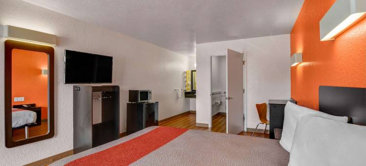 格鲁吉亚莫尔特里 6 号汽车旅馆(Motel 6 Moultrie, GA)图片