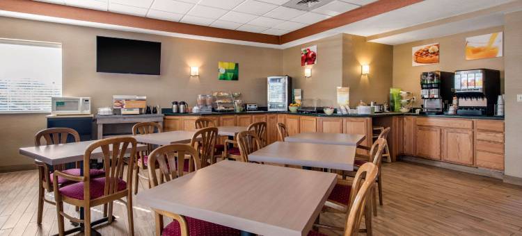 新堡凯艺套房酒店(Quality Inn & Suites New Castle)图片