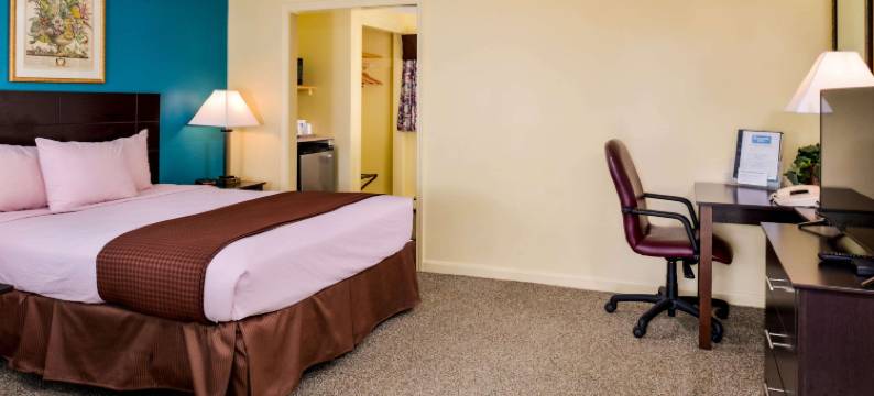 奥尔良科德角罗德威酒店(Rodeway Inn Orleans - Cape Cod)图片