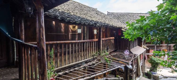 西江村上村树民宿(886线1号分店)图片