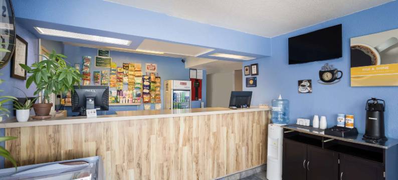 谢拉维斯塔骑士酒店(Knights Inn Sierra Vista)图片