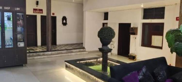 贾伊·苏里亚酒店(Hotel Jai Surya)图片