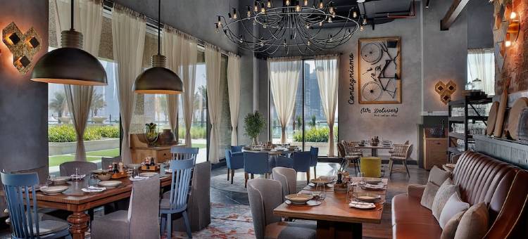 迪拜朱美拉棕榈岛万豪度假酒店(Marriott Resort Palm Jumeirah, Dubai)图片