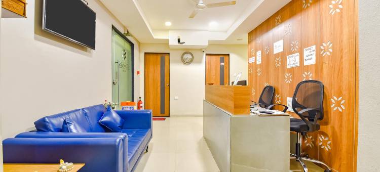 Fabhotel 哈皮内克斯酒店(FabHotel Happinex)图片