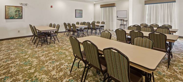 林赛贝斯特韦斯特酒店(Best Western Lindsay Inn  Suites)图片