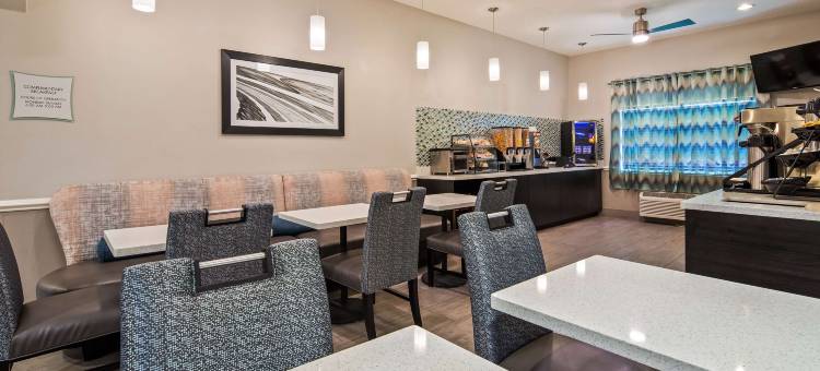 五月港贝斯特韦斯特套房酒店(Best Western Mayport Inn  Suites)图片