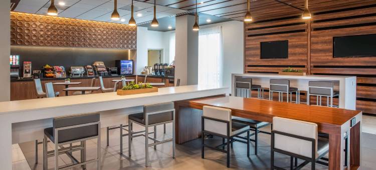 丹佛机场蔚景温德姆酒店(Wingate by Wyndham Denver Airport)图片