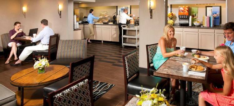 希尔顿欢朋酒店-希尔顿黑德(Hampton Inn Hilton Head)图片