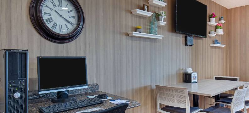 干岭温德姆麦客达套房酒店(Microtel Inn & Suites by Wyndham Dry Ridge)图片