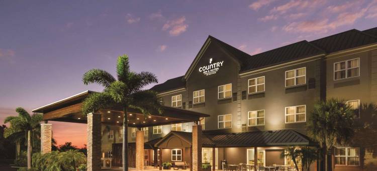 丽笙乡村套房酒店-位于佛罗里达州布雷登顿-莱克伍德牧场(Country Inn & Suites by Radisson, Bradenton-Lakewood Ranch, FL)图片