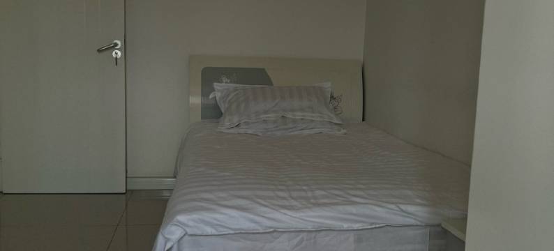 独库家欣民宿(安庆路分店)图片