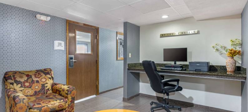 品质酒店及套房林肯南(Quality Inn & Suites Lincoln South)图片