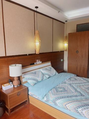 近翠湖南屏街复古风设计师定制特色民宿(建设路分店)