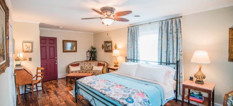 克莱本床和早餐(The Claiborne House)图片