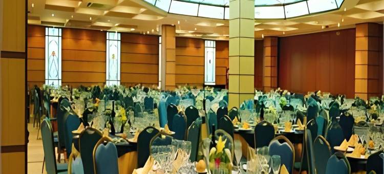 阿巴迪斯洛哈酒店(Hotel Abades Loja)图片