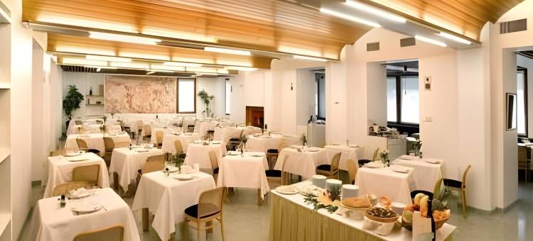 阿勃够赛里斯酒店(Albergo Sorriso)图片