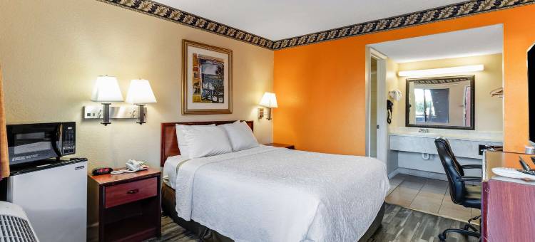 马德拉骑士酒店(Knights Inn Madera)图片