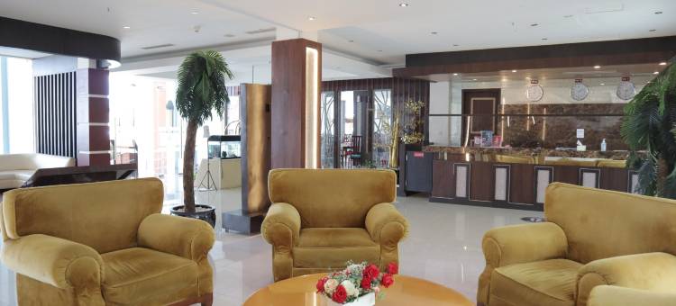 苏丹拉哈帕卢酒店(Sutan Raja Hotel & Convention Palu)图片