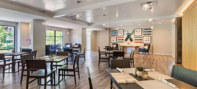 坎布里亚酒店-铜山(Cambria Hotel Copper Mountain)图片