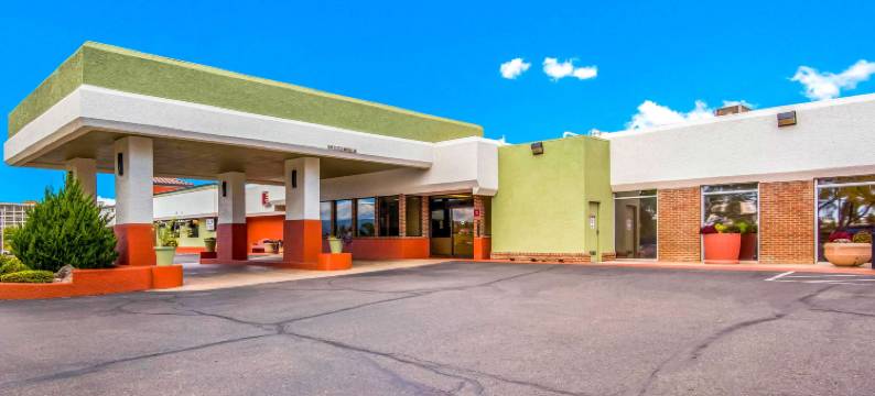 大章克申机场凯隆酒店(Clarion Inn Grand Junction Airport)图片