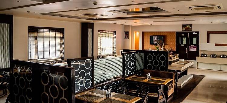皇家大酒店周围环境(Hotel Royale Ambience)图片