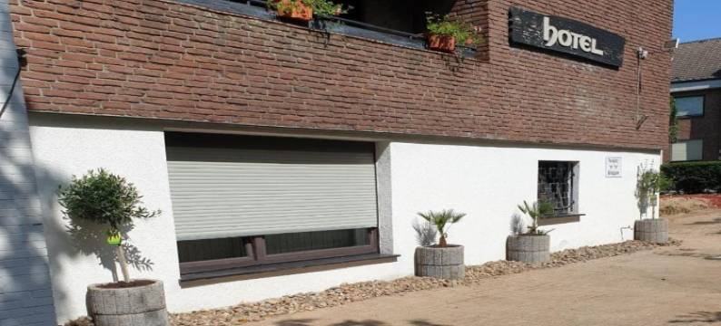 艾姆哈勒布德盖尔尼酒店(Am Hallenbad Hotel Garni)图片