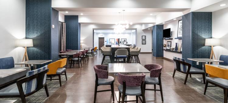 洛克斯特格罗夫欢朋酒店(Hampton Inn Locust Grove)图片