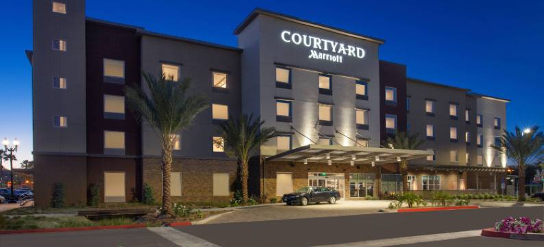 圣地亚哥埃尔卡洪万豪万怡酒店(Courtyard San Diego El Cajon)图片