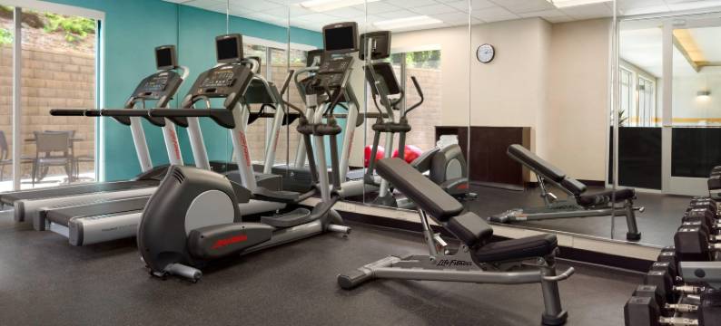 布里斯托尔万枫套房酒店(Fairfield Inn & Suites Bristol)图片