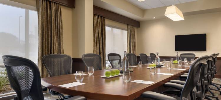 希尔顿达拉斯市场中心大使套房酒店(Embassy Suites by Hilton Dallas Market Center)图片