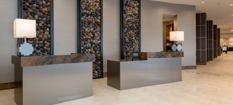 埃文斯维尔希尔顿逸林酒店(DoubleTree by Hilton Evansville)图片