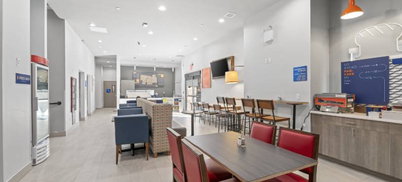 布朗克斯动物园区洲际智选假日酒店(Holiday Inn Express & Suites Bronx - Zoo Area by IHG)图片