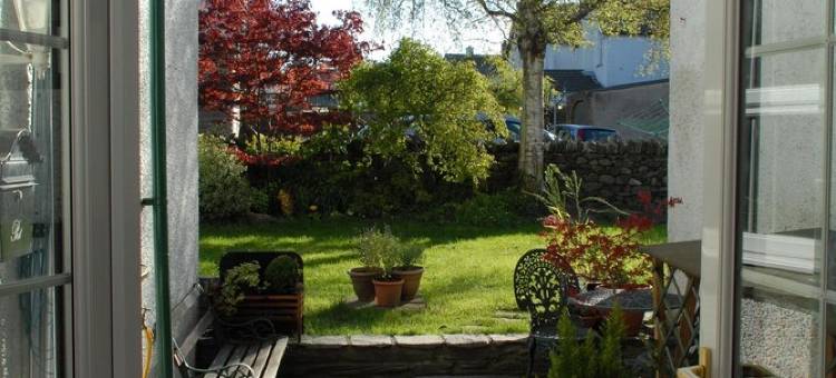 凯西克花园公寓，适合2人，地理位置优越，靠近各类配套设施(Keswick, Garden Apartment for 2. Excellent location.Convenient for all amenities)图片