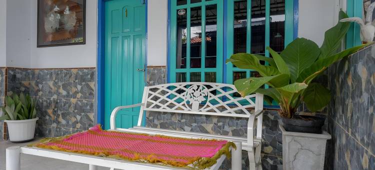 RedDoorz Syariah Near Alun Alun Balai Kota Tegal图片