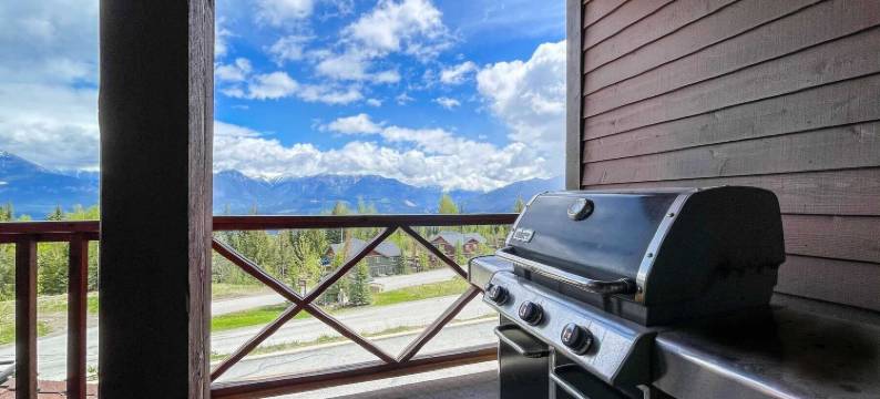 维语松树间酒店(Whispering Pines)图片