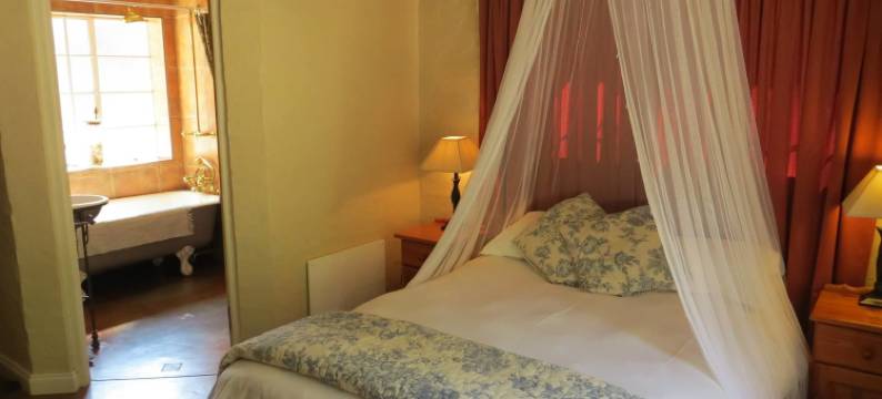 喷泉浴小屋旅馆(Fountain Baths Guest Cottages)图片