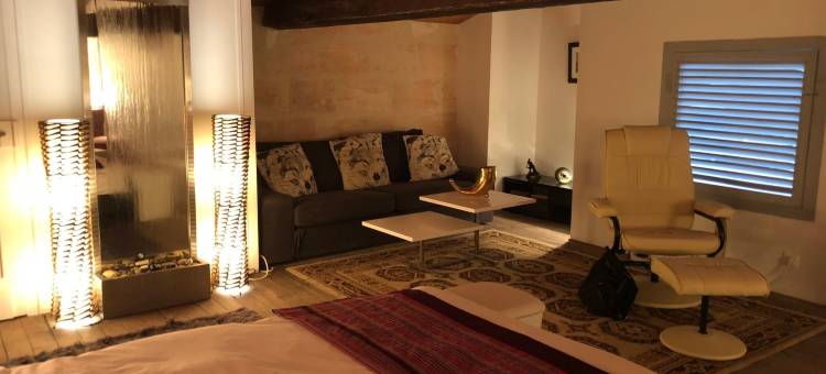 贝洛伊城堡别墅酒店(La Villa du Château Belloy)图片