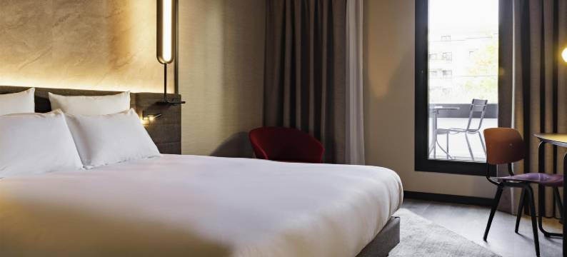 巴黎叙雷纳尼隆尚诺富特酒店(Novotel Paris Suresnes Longchamp)图片