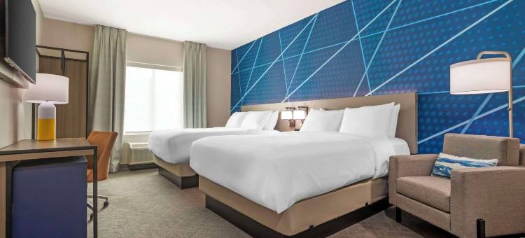 舒适酒店及套房亨茨维尔近大学(Comfort Inn & Suites Huntsville Near University)图片