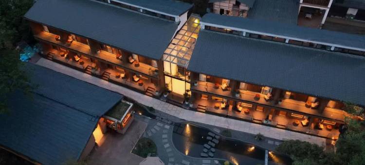 天台山萤里轻奢私汤美宿图片