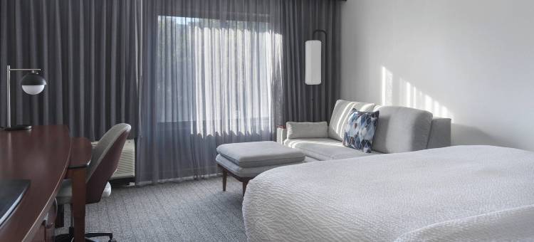 诺沃克万怡酒店(Courtyard Norwalk)图片