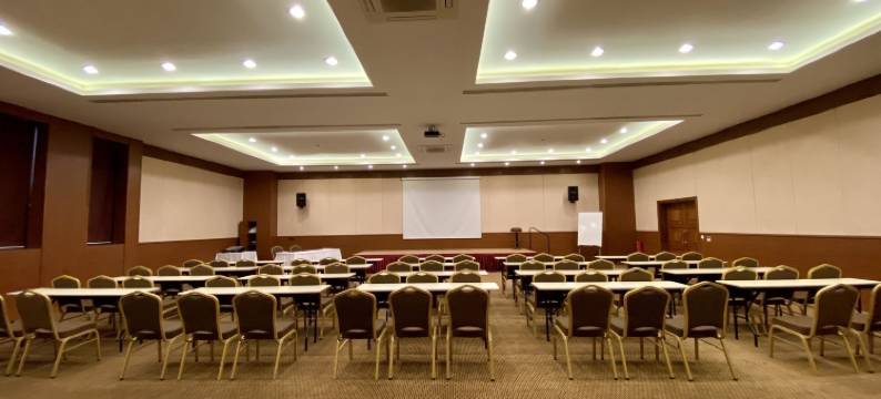 佩里西亚酒店及会议中心(Perissia Hotel & Convention Center)图片