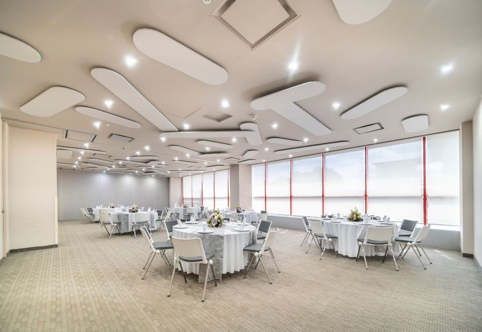 Metria Hotel Hotel Overview