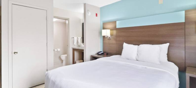 舒适酒店-近邓恩I-95(Comfort Inn Dunn Near I-95)图片