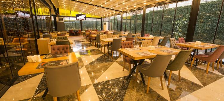新花园酒店(New Garden Hotel)图片