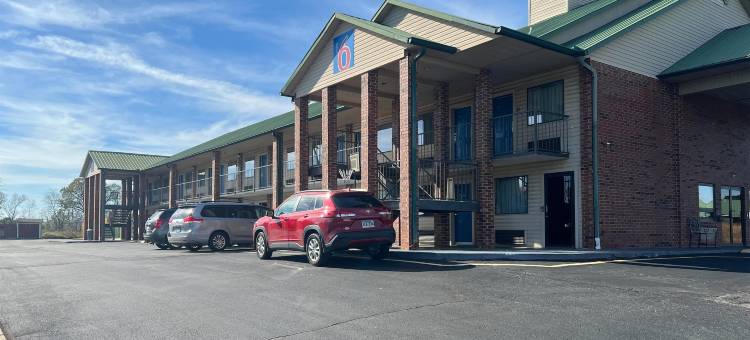 阿肯色州奥扎克 6 号汽车旅馆(Motel 6 Ozark, AR)图片