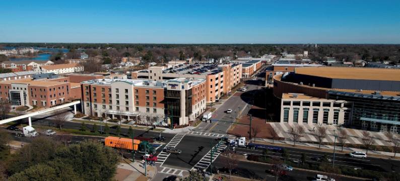 诺福克奥多明尼昂大学 SpringHill Suites 酒店(SpringHill Suites Marriott Norfolk Old Dominion University)图片