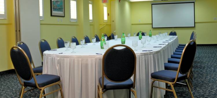 大开曼岛温德姆珊瑚度假村(Wyndham Reef Resort Grand Cayman)图片